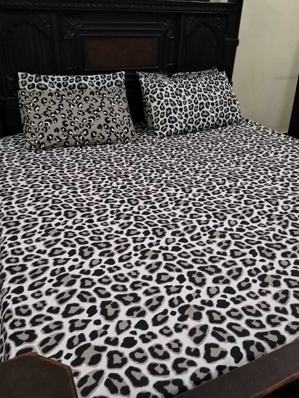 5 Pieces Pure Cotton Bedsheet