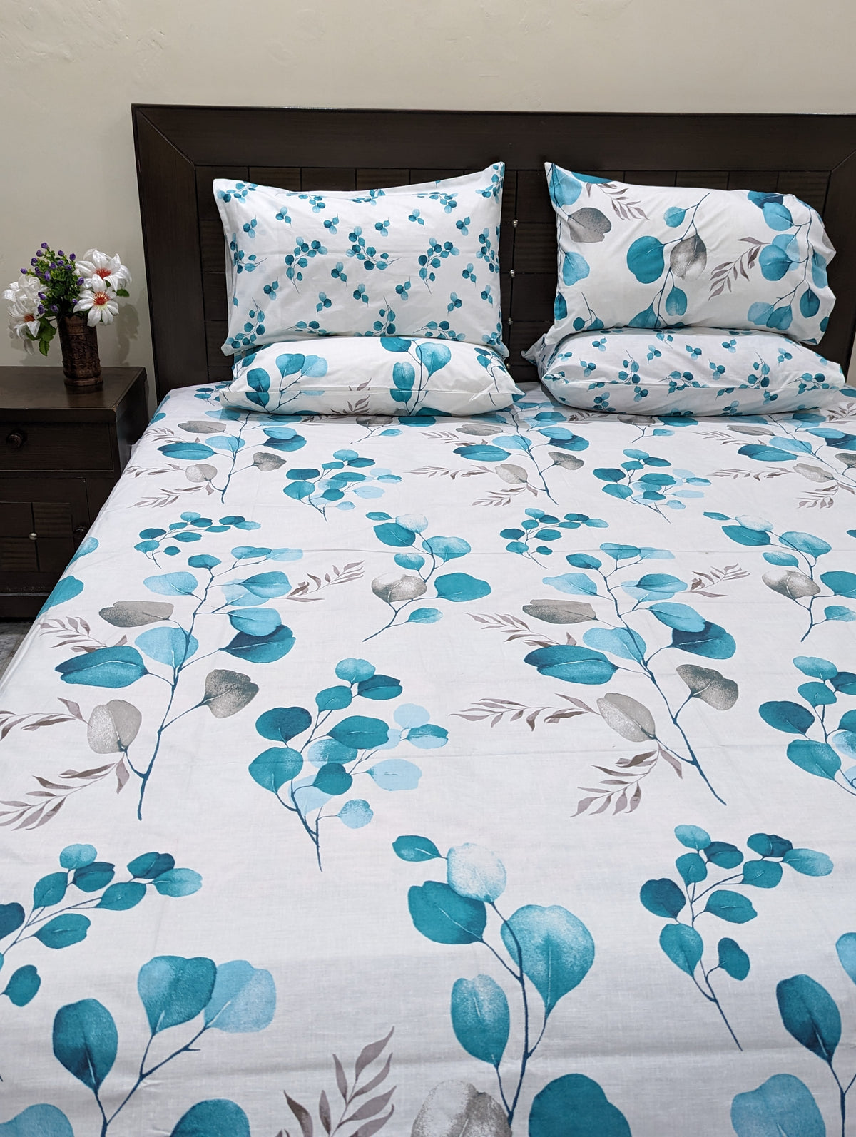 5 Pieces Pure Cotton Bedsheet