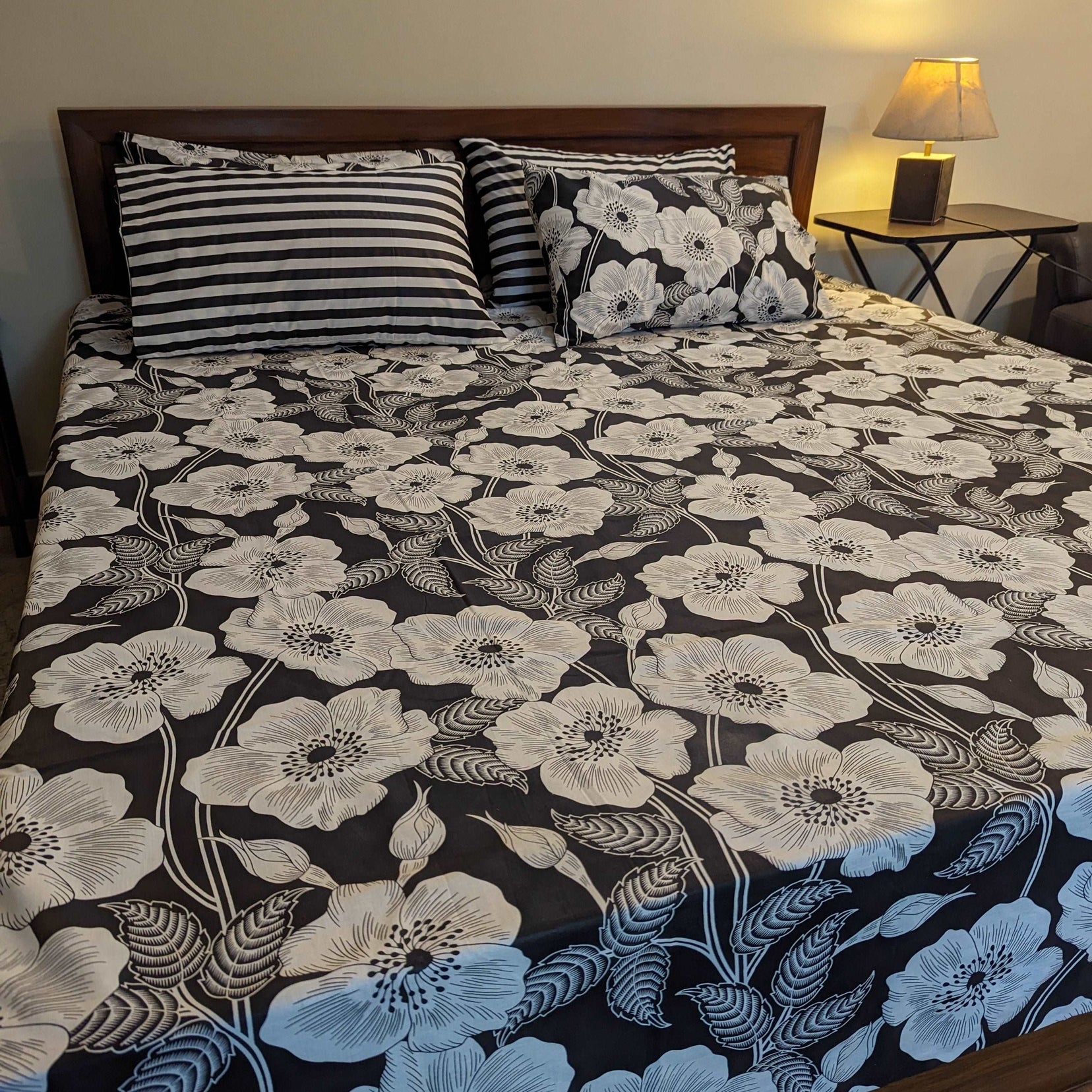 5 Pieces Pure Cotton Bedsheet
