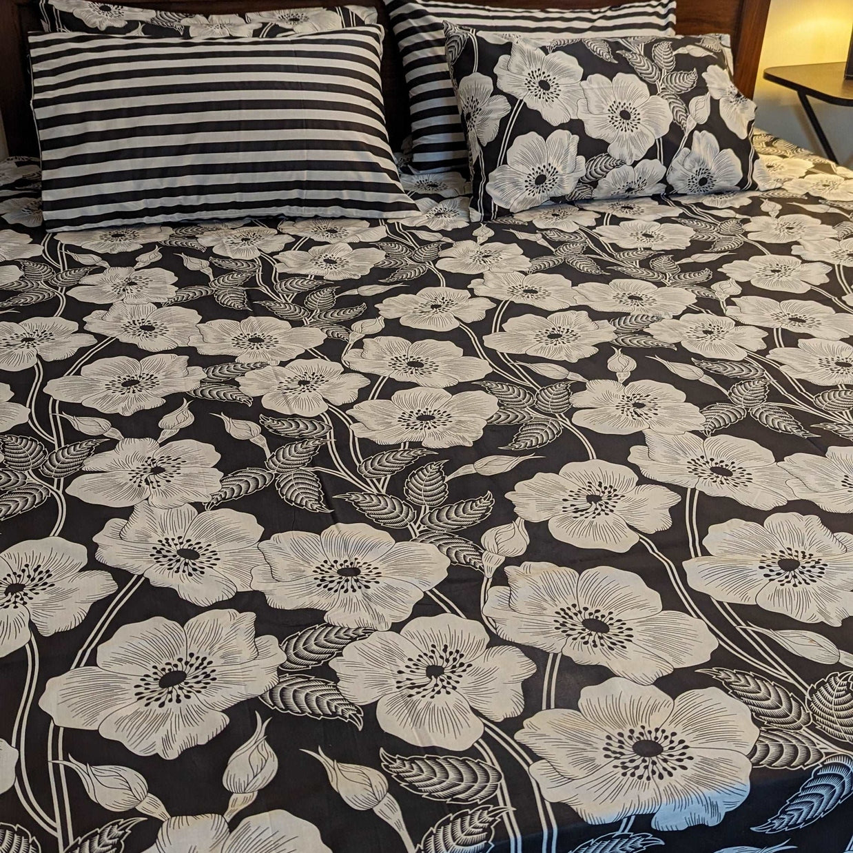 5 Pieces Pure Cotton Bedsheet
