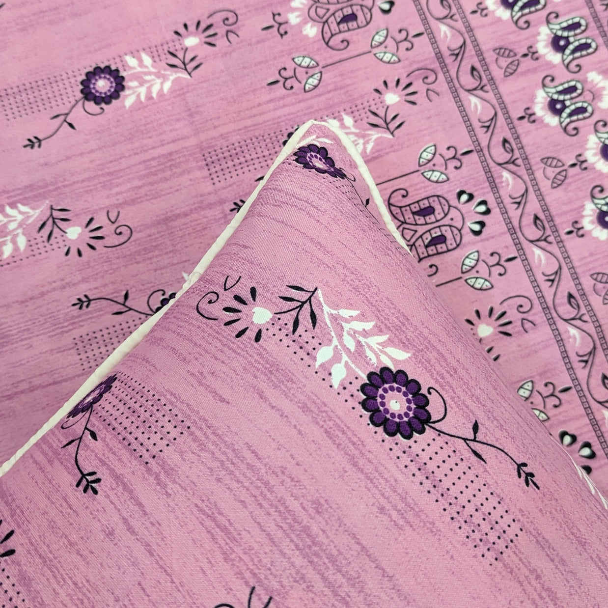 Crystal Cotton Bedsheet with 2 pillow covers