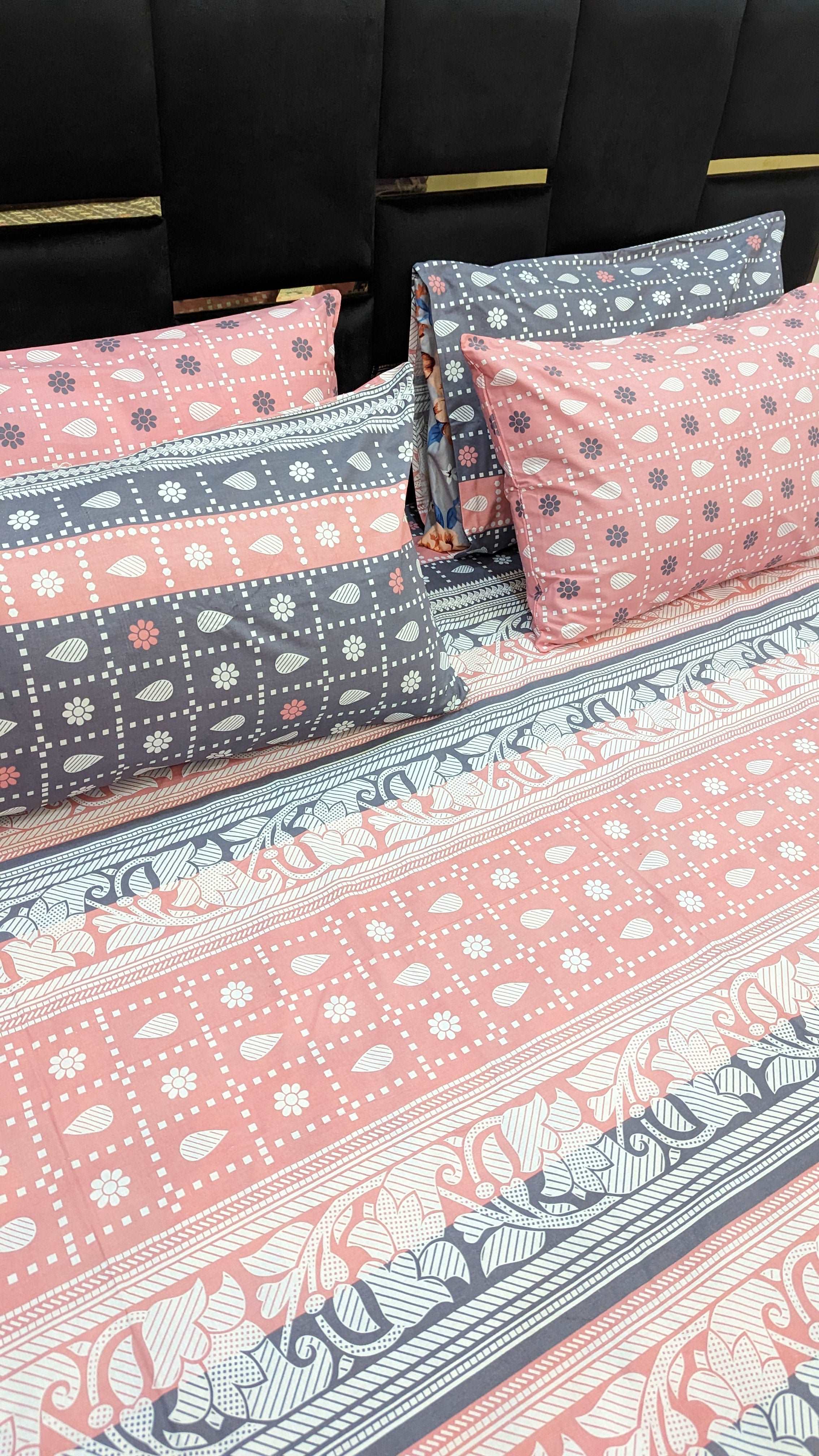 5 Pieces Pure Cotton Bedsheet