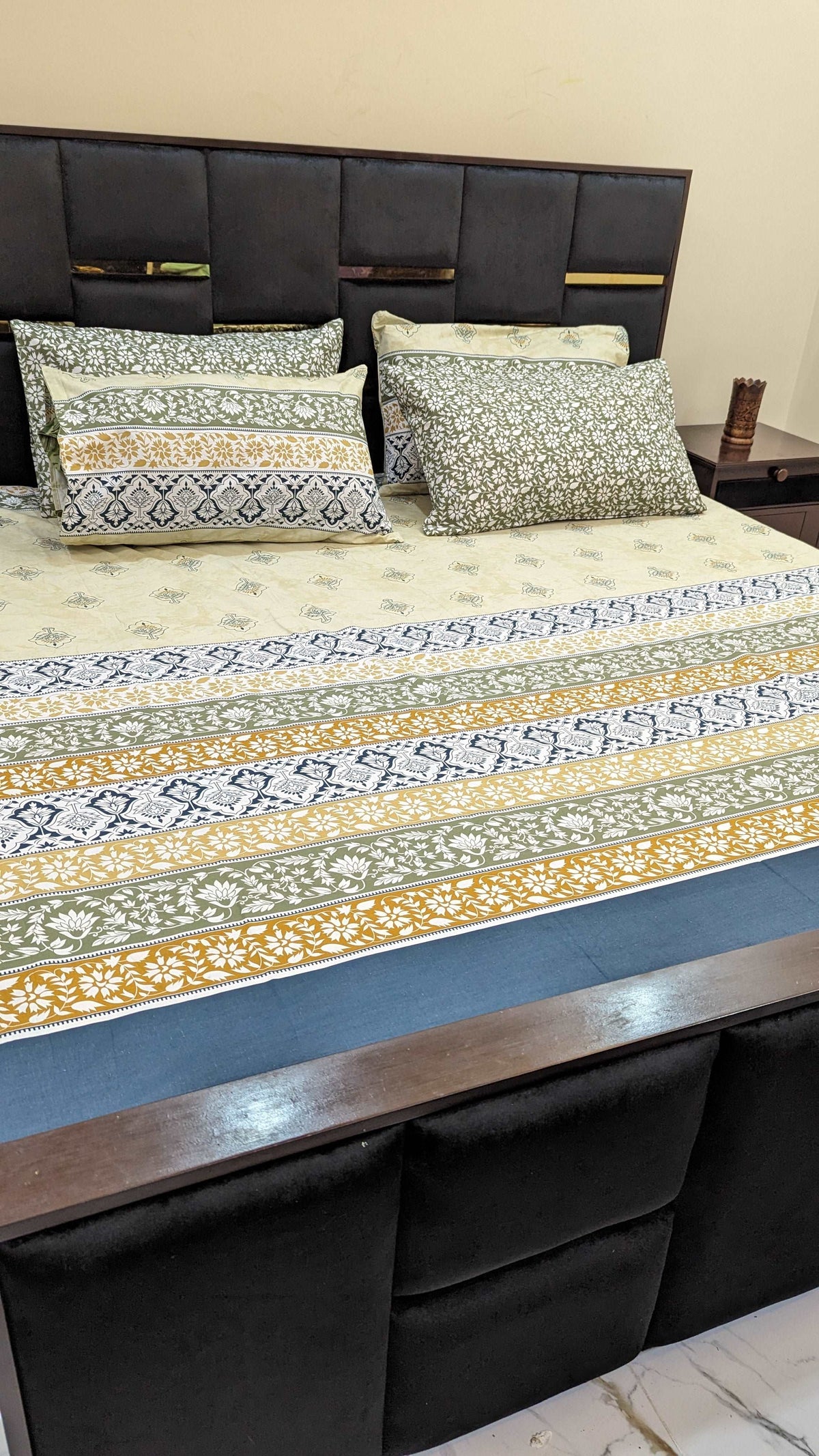 5 Pieces Pure Cotton Bedsheet Green