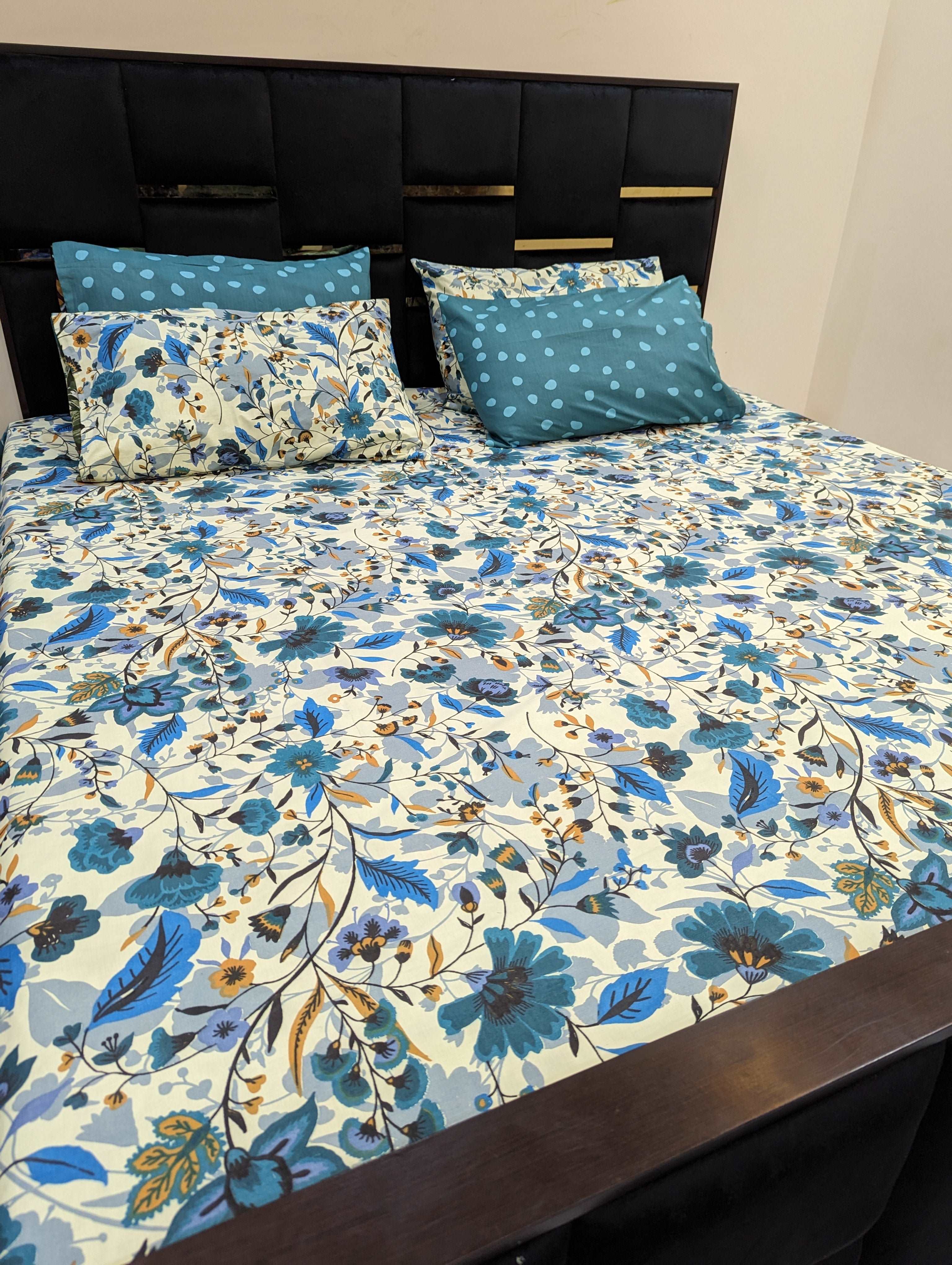 5 Pieces Pure Cotton Bedsheet