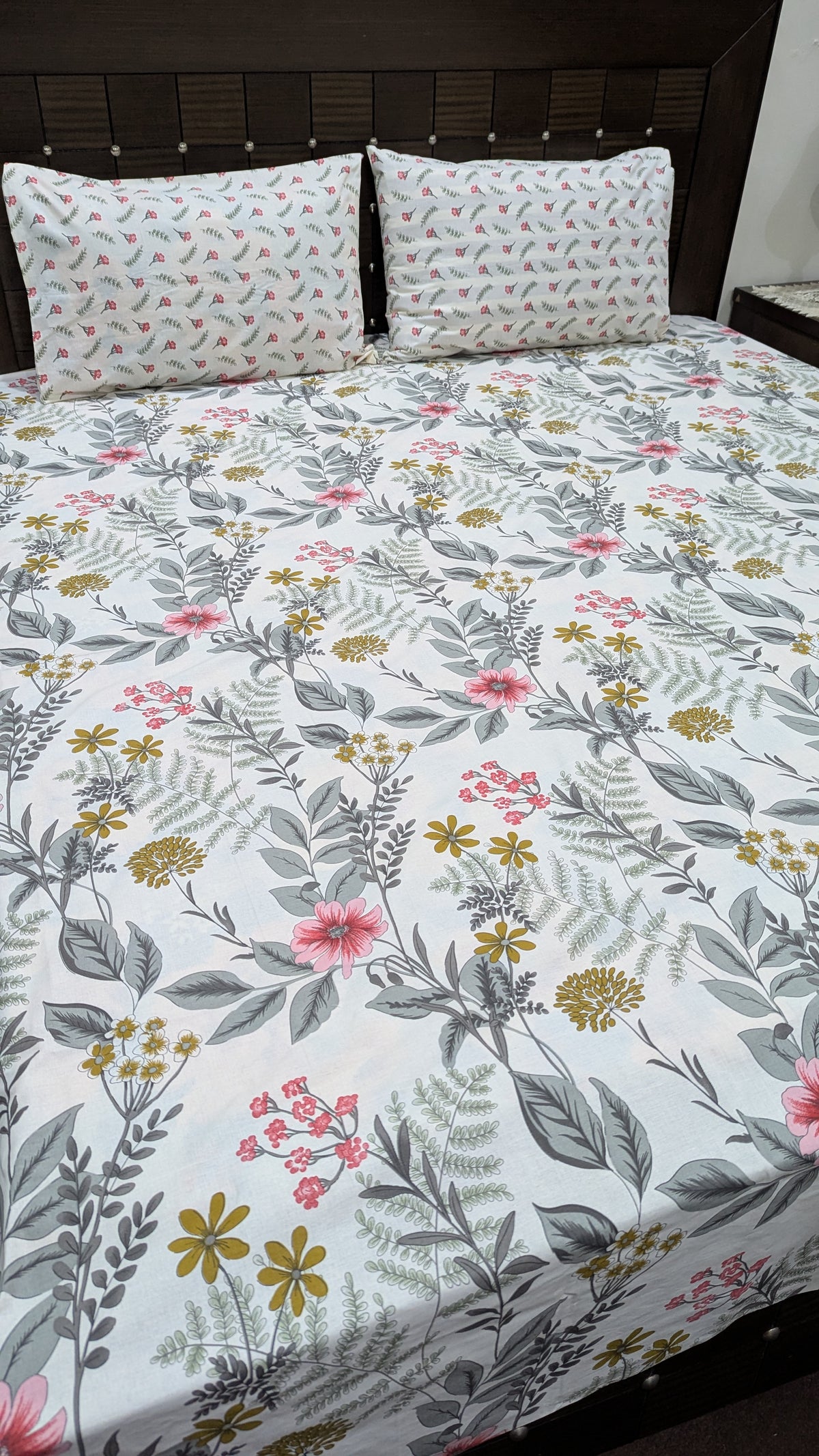 3 Pieces Pure cotton Bedsheet