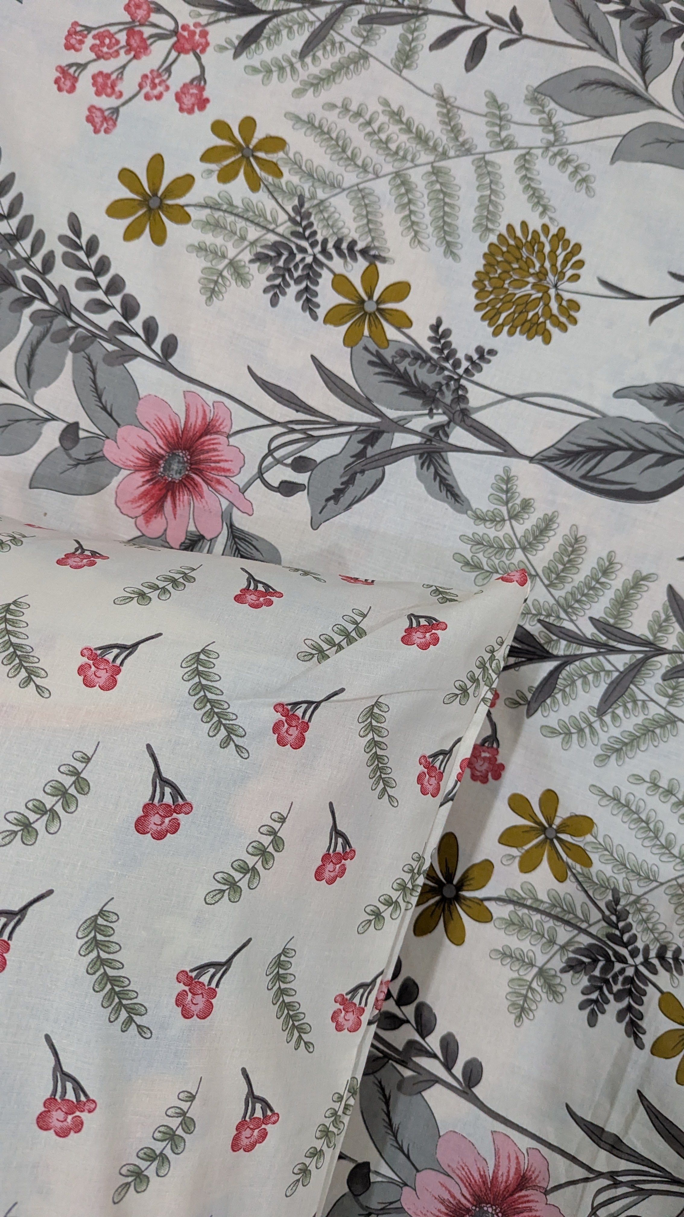 3 Pieces Pure cotton Bedsheet