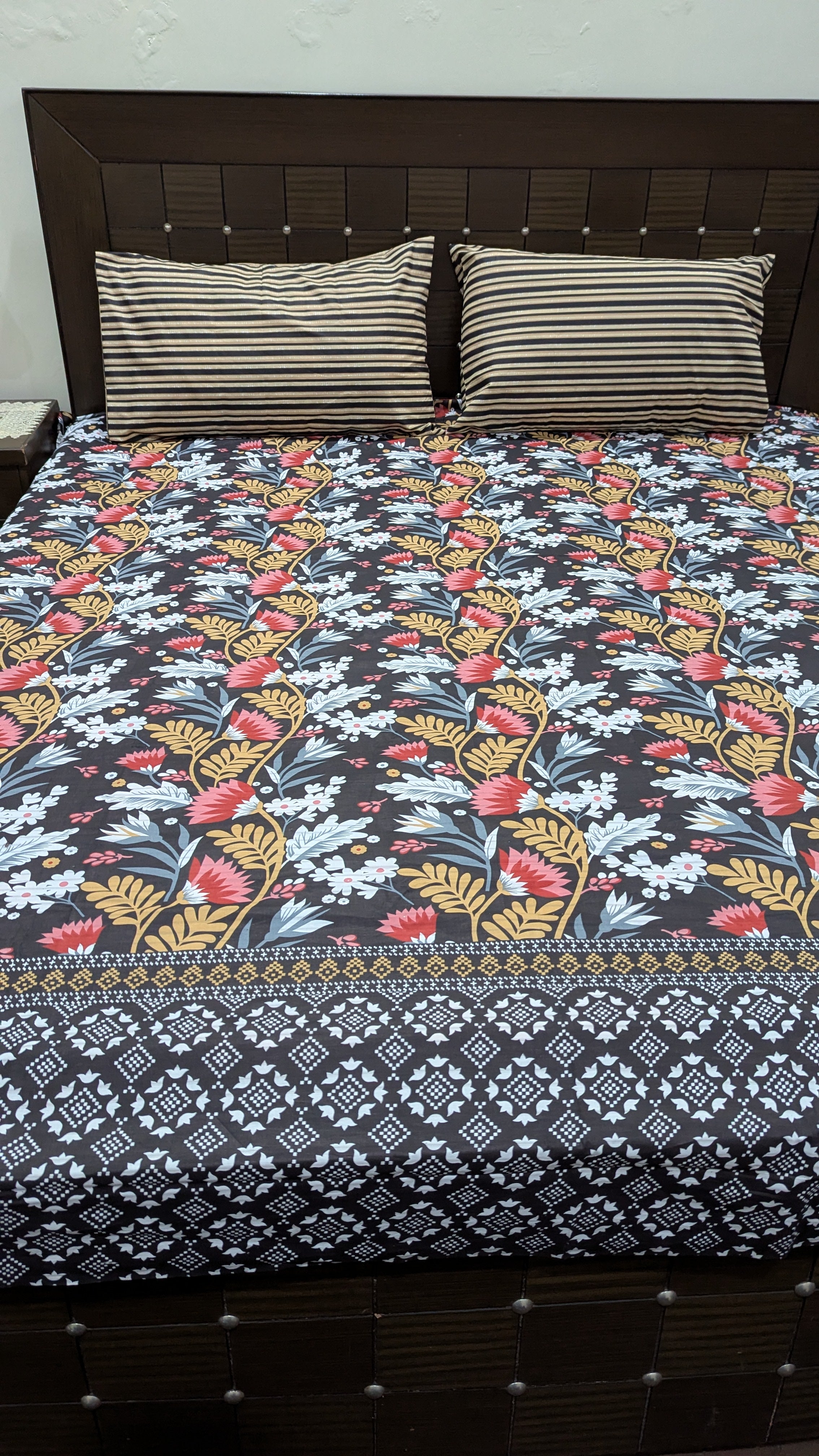 3 Pieces Pure cotton Bedsheet