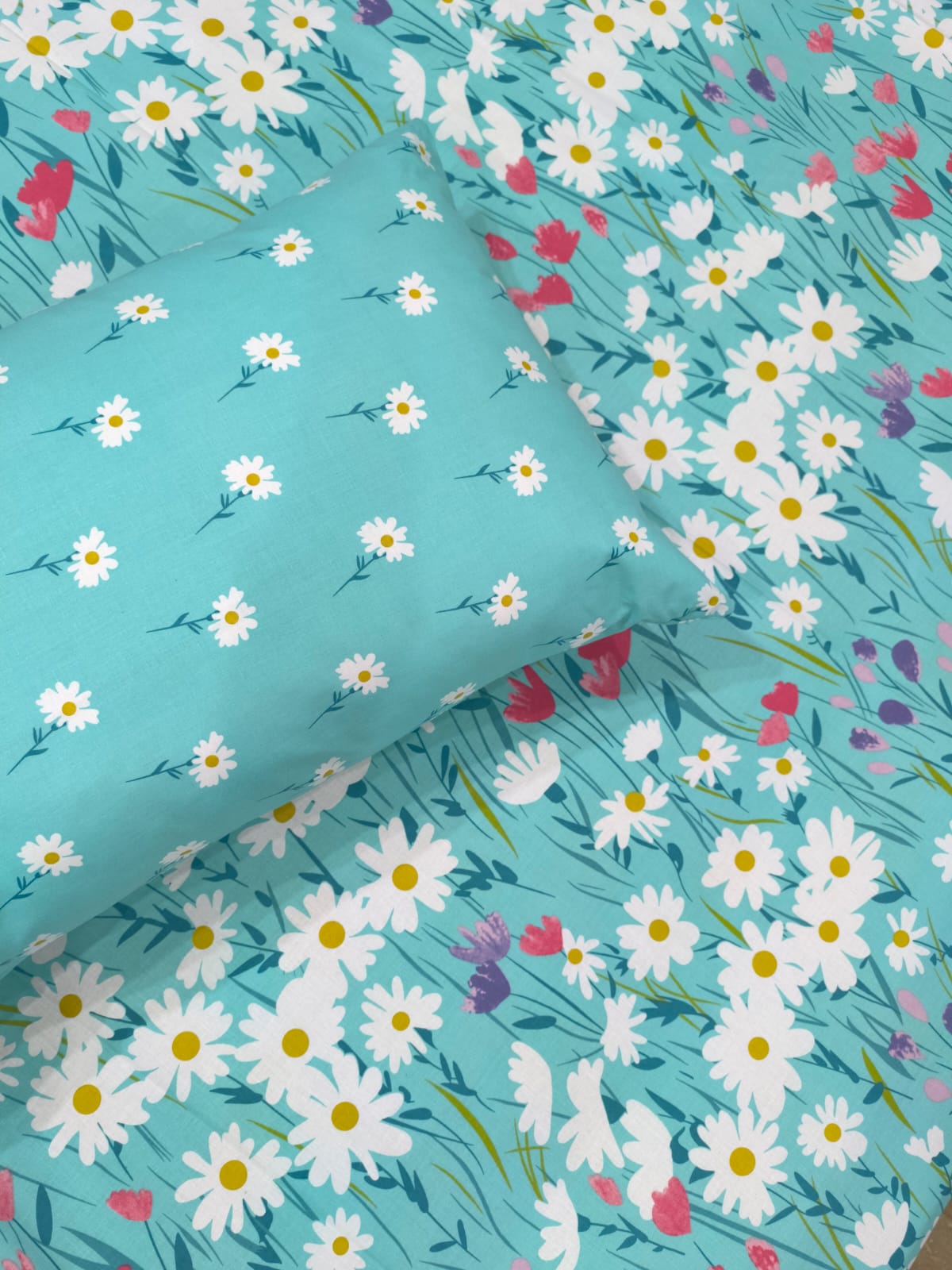 5 Pieces Pure Cotton Bedsheet