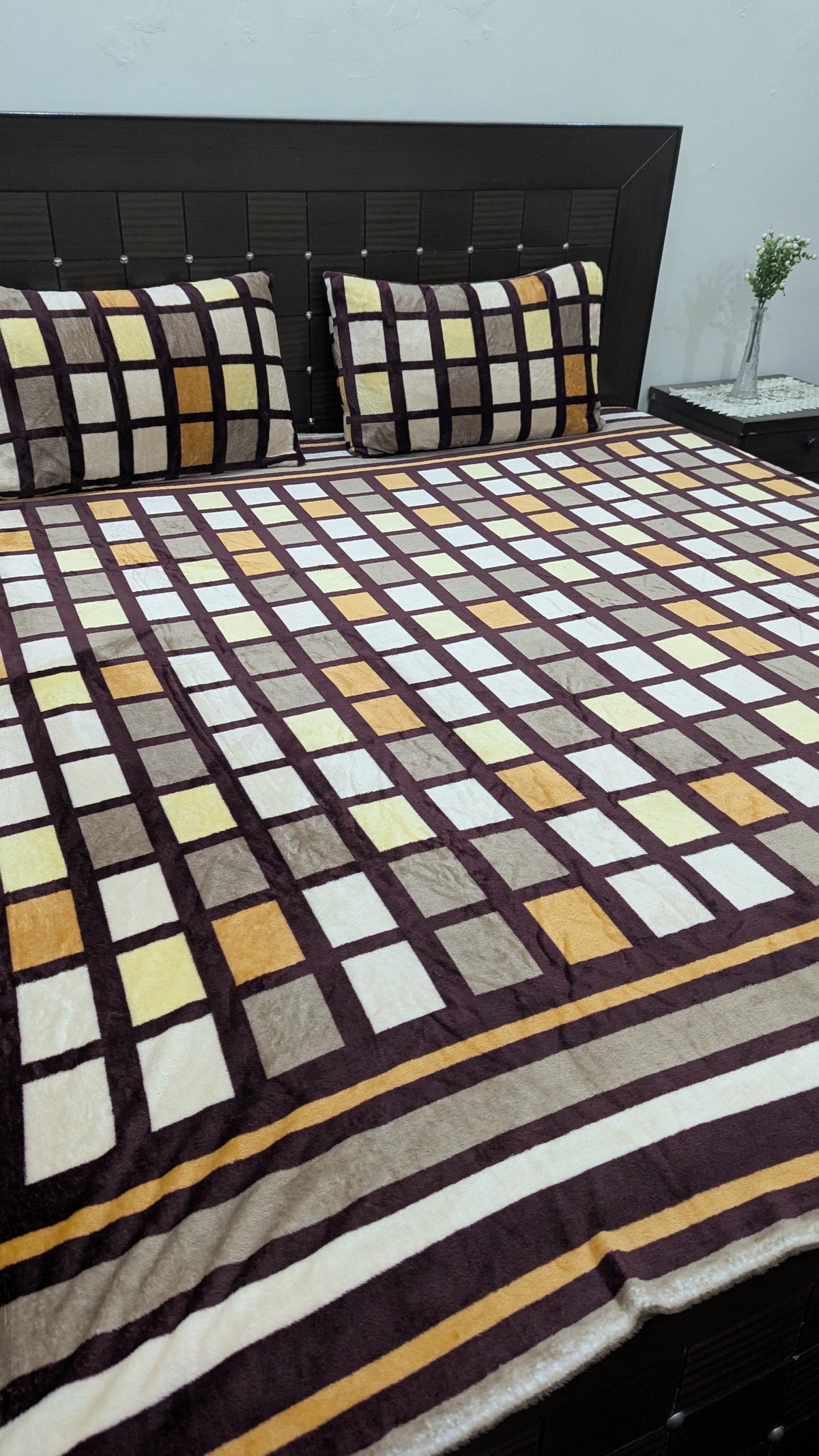 Fleece Bedsheet (Queen Size)