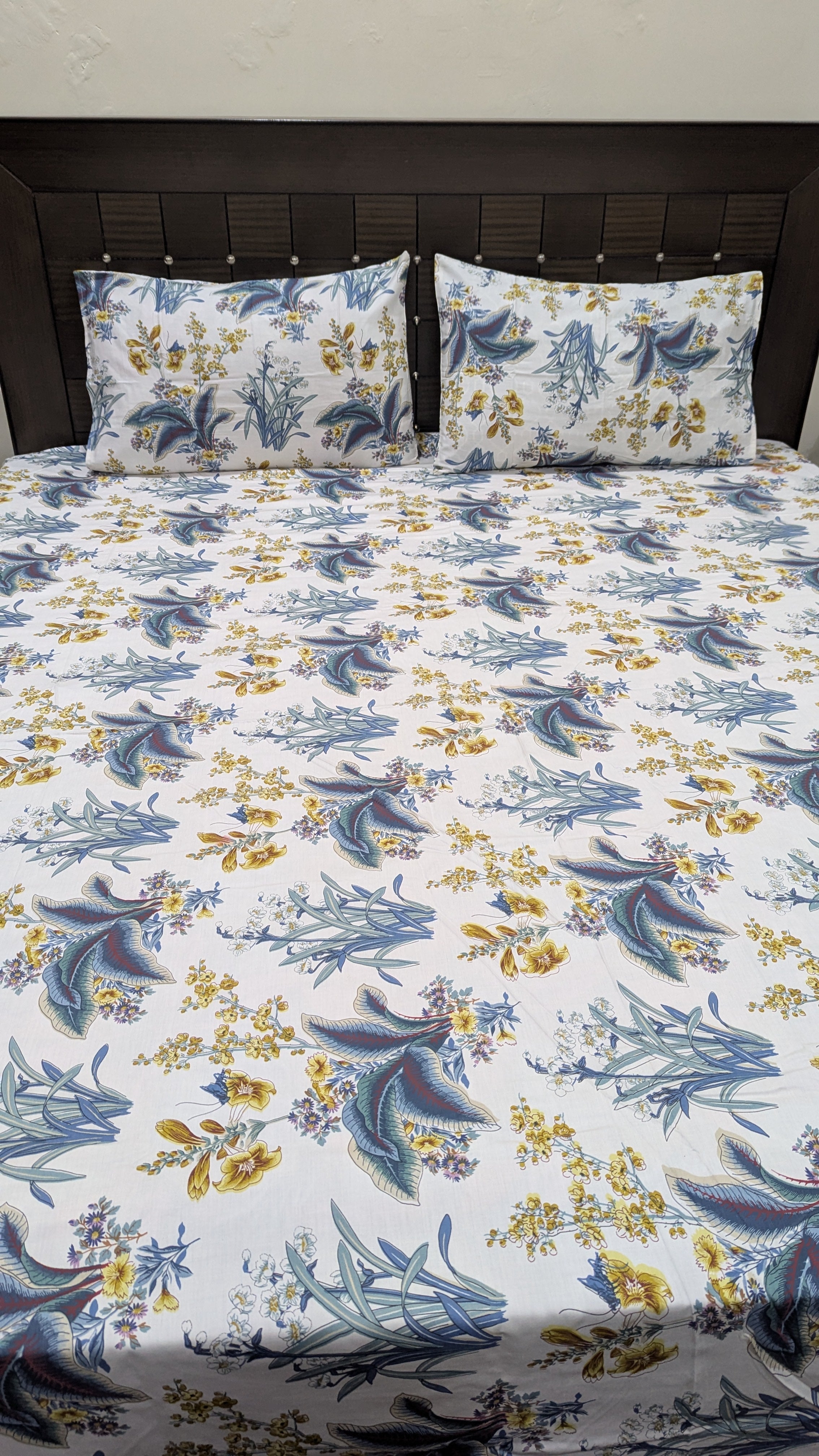 3 Pieces Cotton Satin Bedsheet