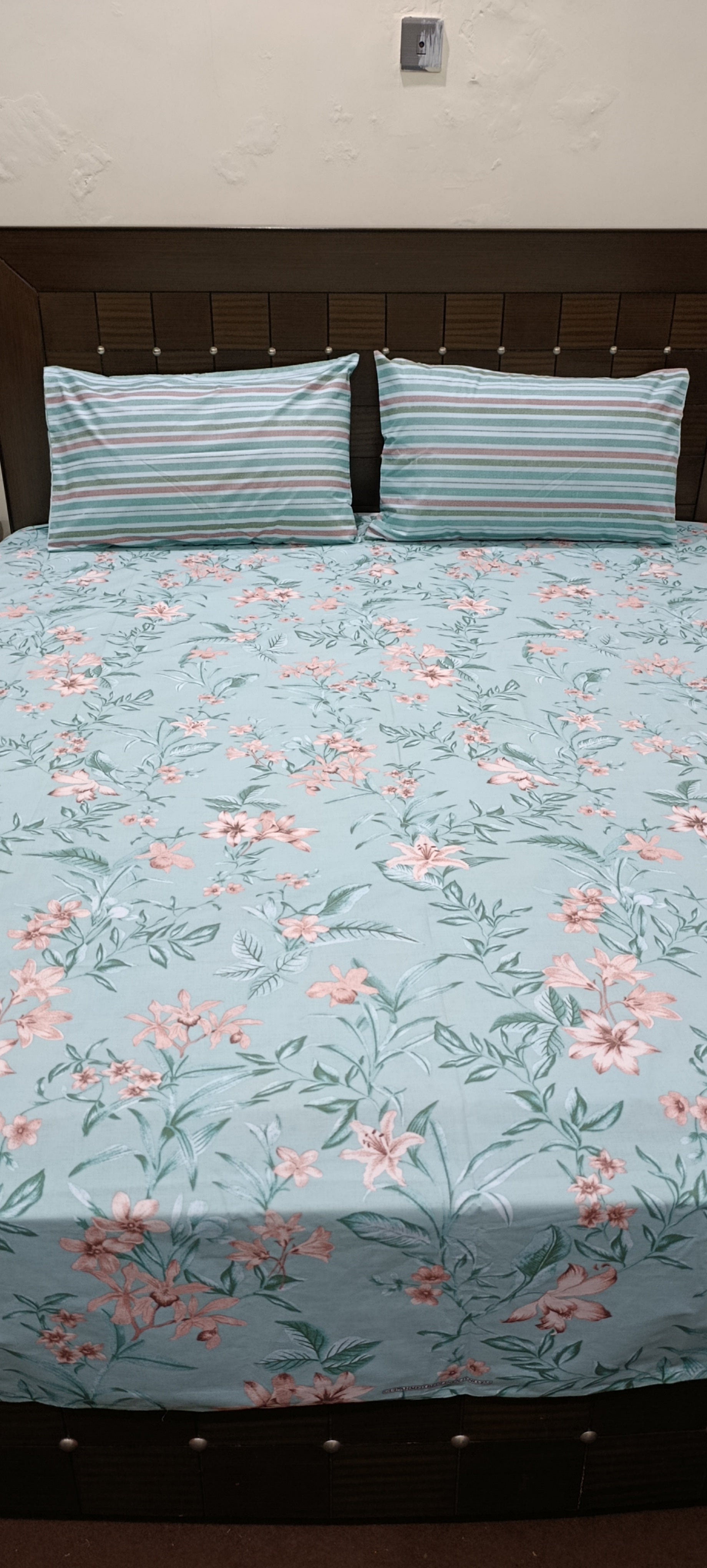3 Pieces Pure cotton Bedsheet