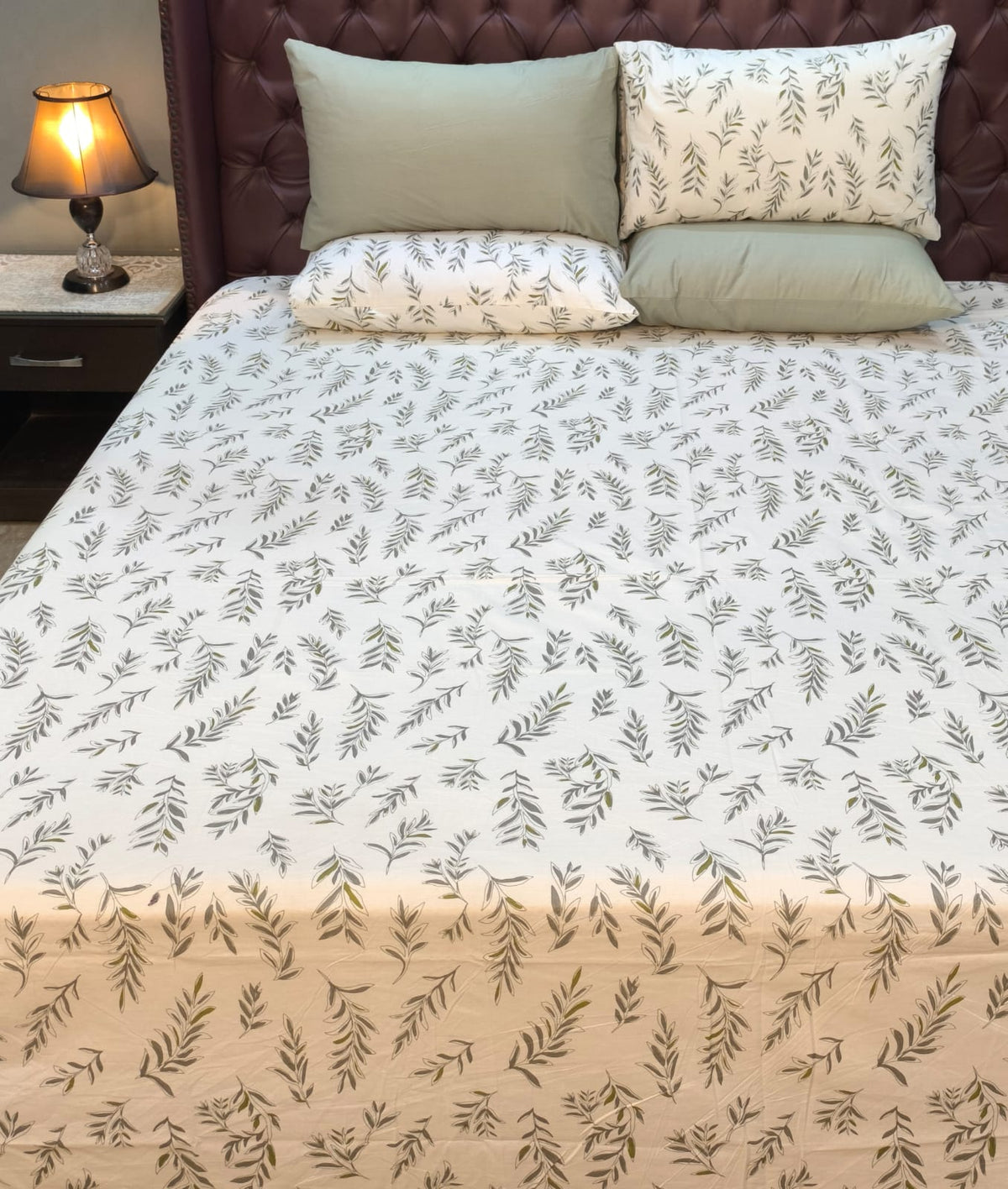 5 Pieces Pure Cotton Bedsheet